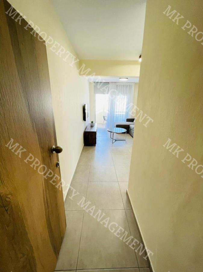 Milos City Center Apts No.34 Ларнака Екстериор снимка