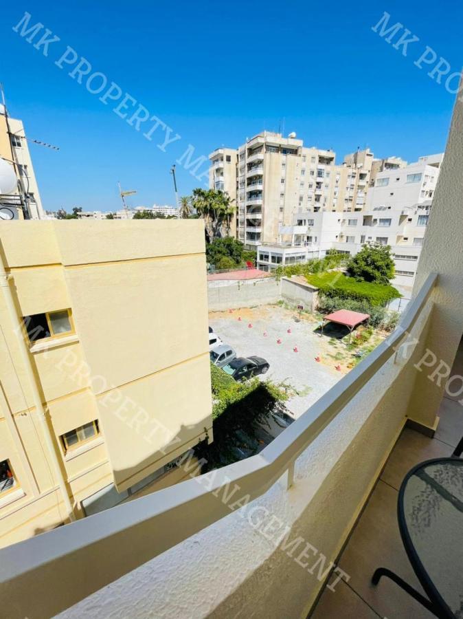 Milos City Center Apts No.34 Ларнака Екстериор снимка