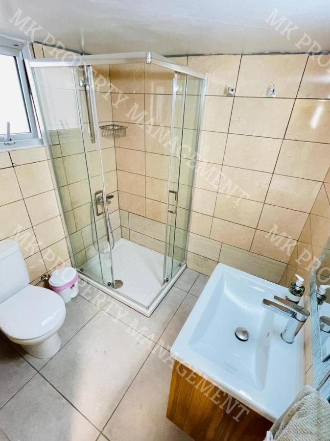 Milos City Center Apts No.34 Ларнака Екстериор снимка