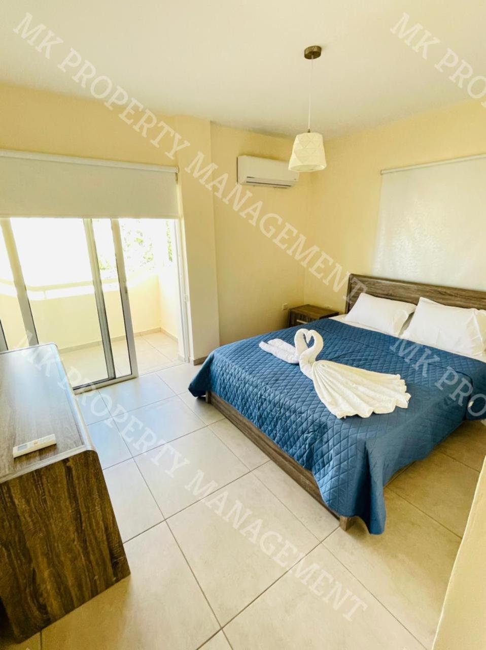 Milos City Center Apts No.34 Ларнака Екстериор снимка