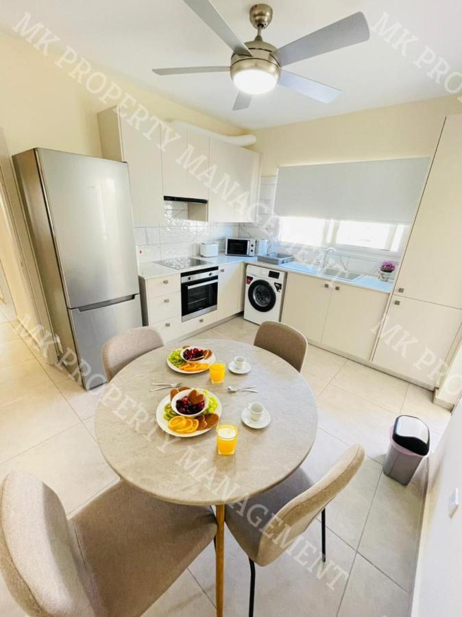 Milos City Center Apts No.34 Ларнака Екстериор снимка