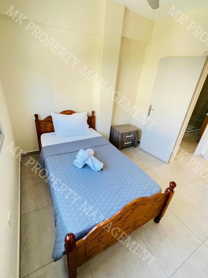 Milos City Center Apts No.34 Ларнака Екстериор снимка