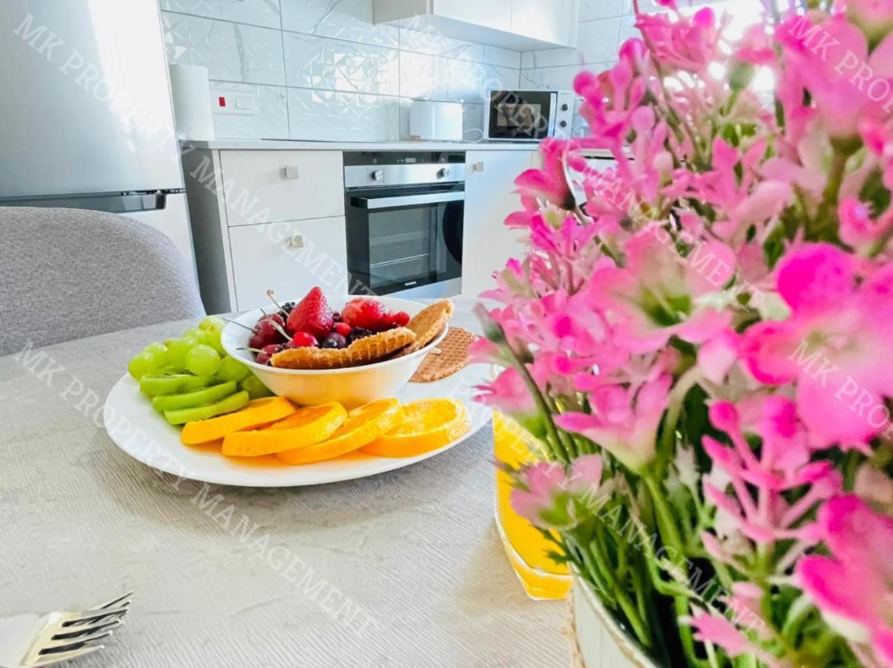 Milos City Center Apts No.34 Ларнака Екстериор снимка